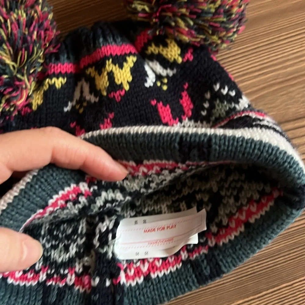 ADD TO BUNDLE - Winter Beanies and Mittens Size 6-12m